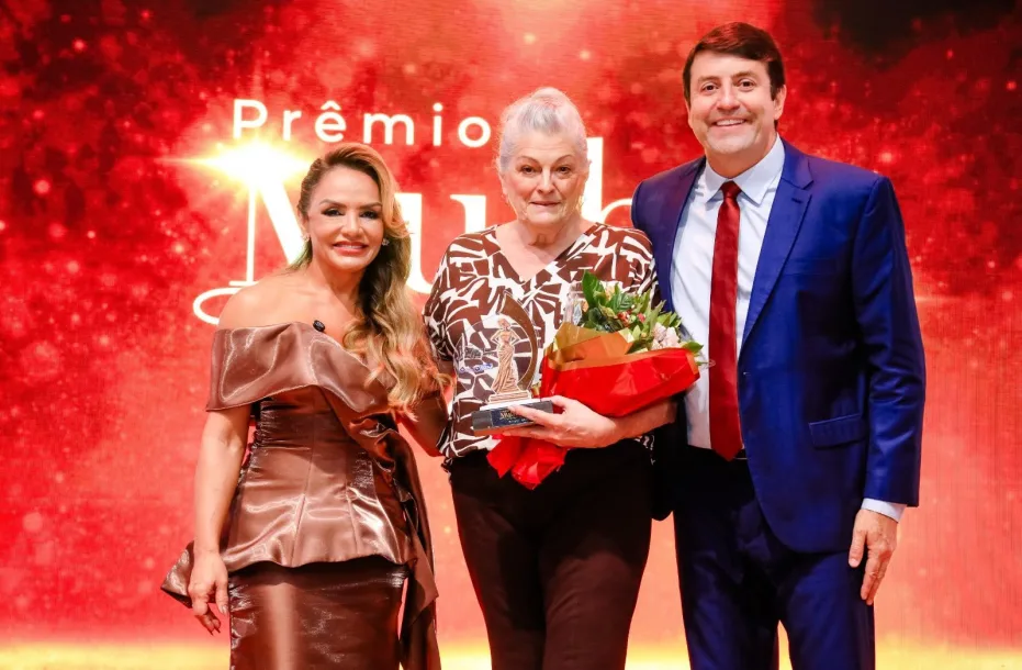 Elvis Cezar destaca incentivo ao empreendedorismo feminino em Santana de Parnaíba