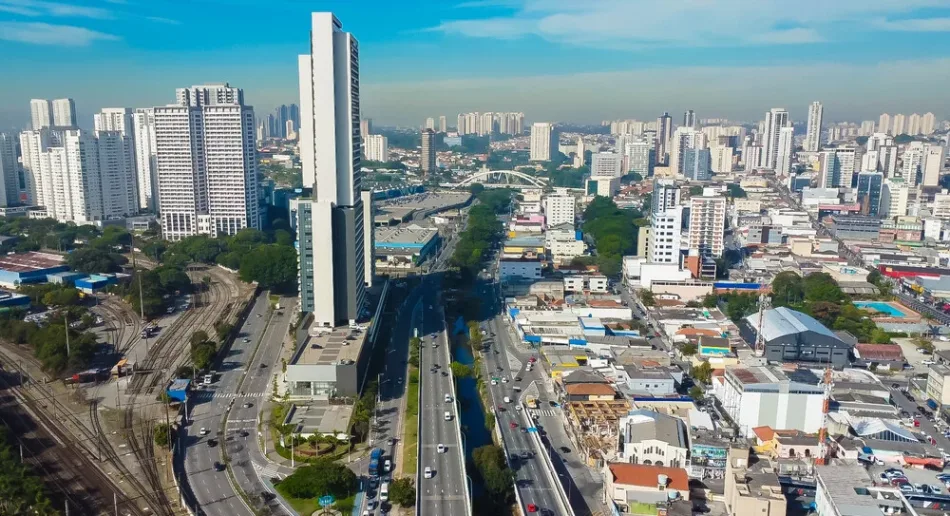 Osasco projeta economia de R$ 10,7 milhões com gestão energética